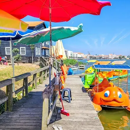 A Beira Lago - Casa De Ferias