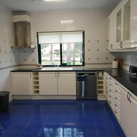 A Beira Lago - Casa De Ferias Mira (Coimbra)
