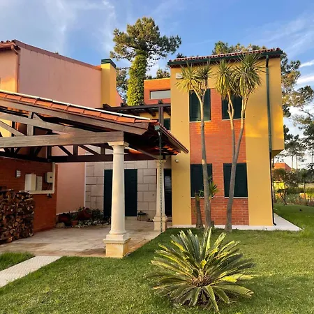 Holiday home A Beira Lago - Casa De Ferias